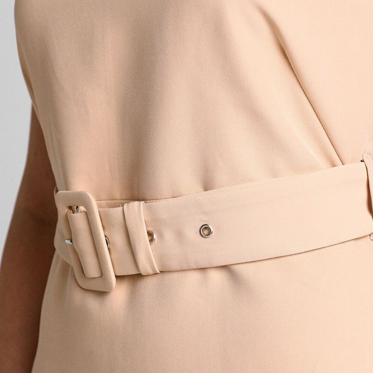 Pack of 4 Women’s Dresses: Chic, Trendy, and Timeless | C-043