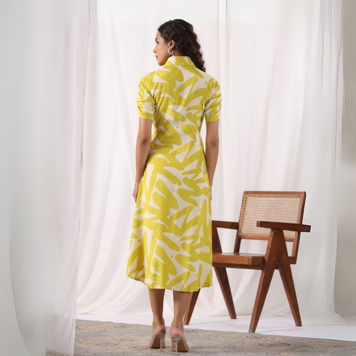 Pack of 4 Women’s Dresses: Chic, Trendy, and Timeless | C-045