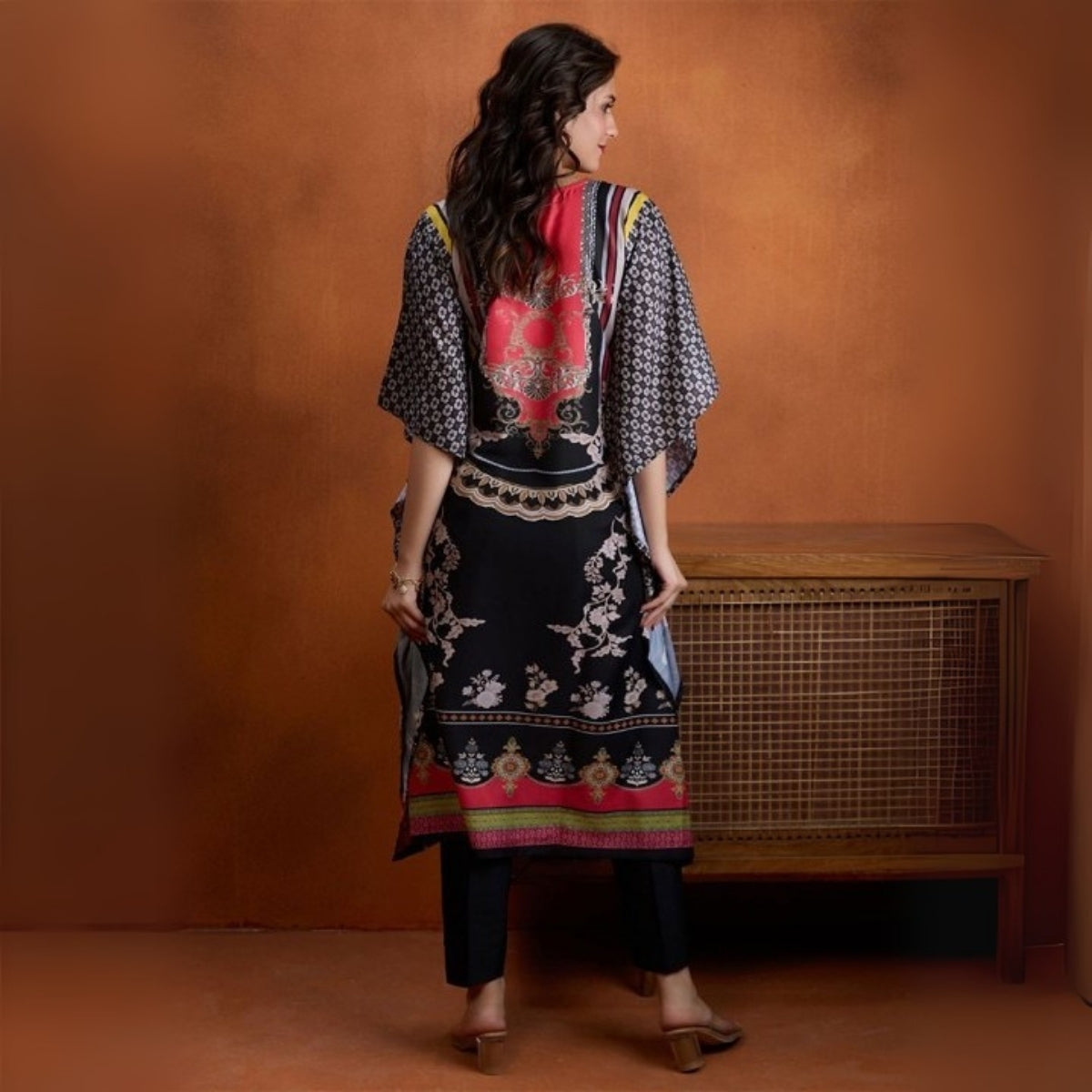 Stylish Kaftan Kurta and Pant Combo for Every Occasion | K-05