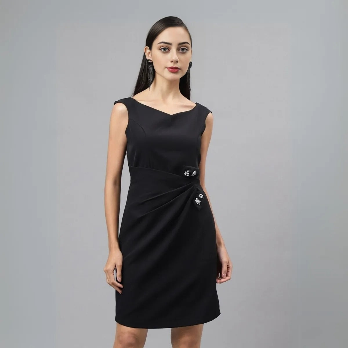 Pack of 4 Women’s Dresses: Chic, Trendy, and Timeless | C-044